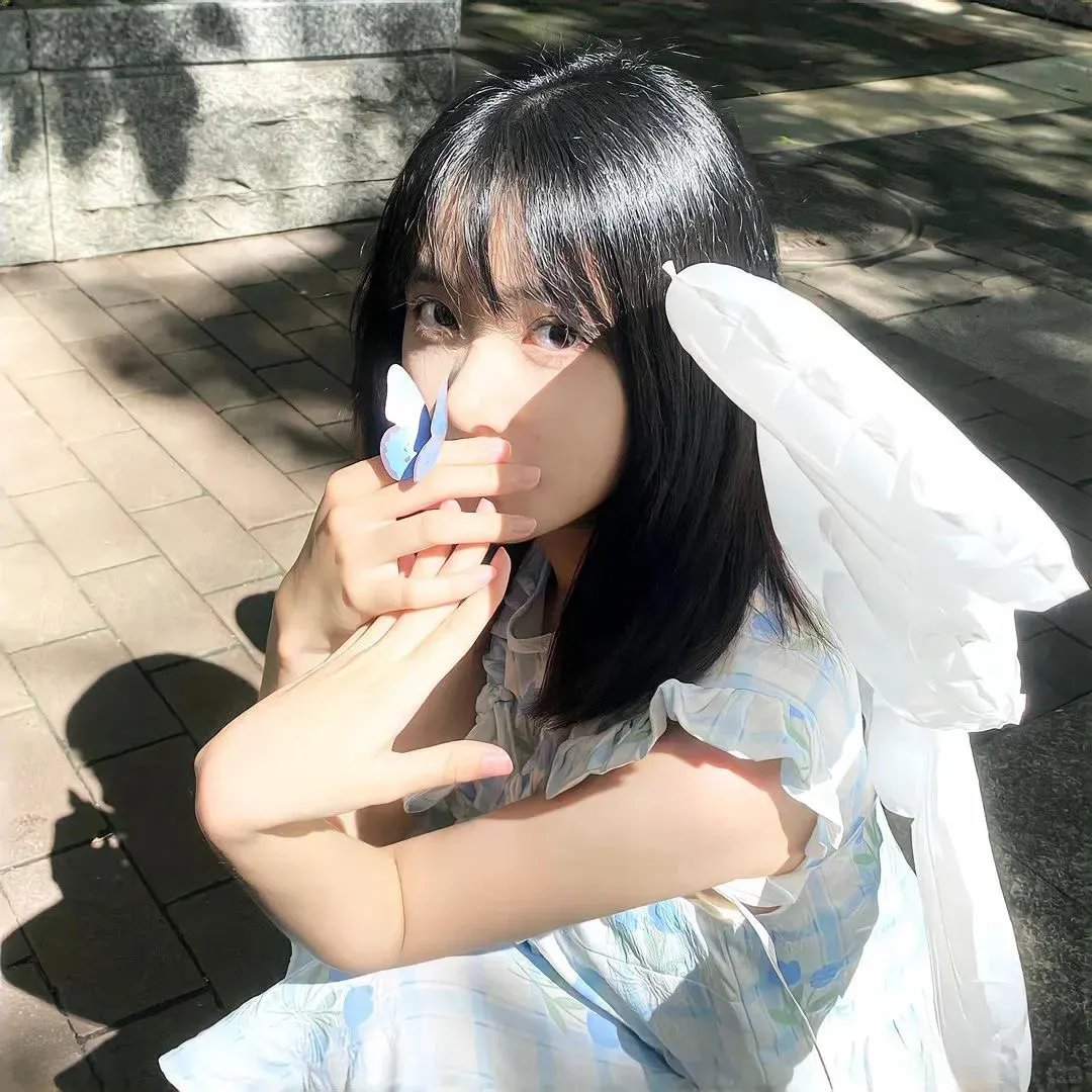 战火中的小狐狸